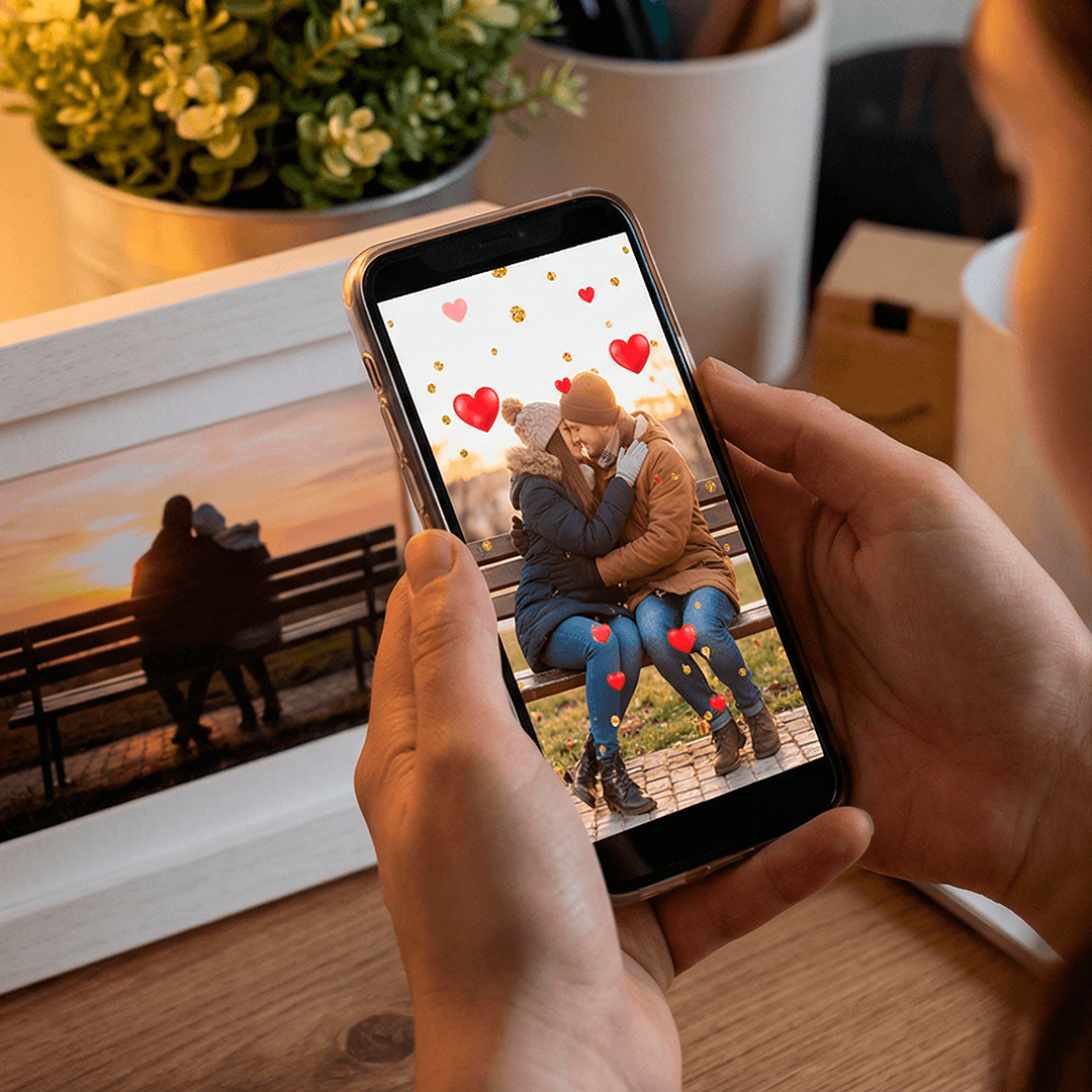 The Living Frame: Custom AR Photo with Video Playback