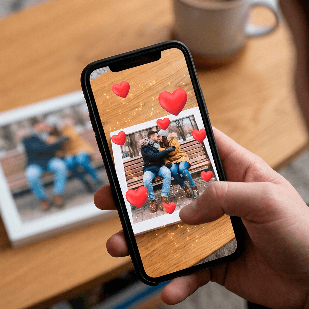The Living Frame: Custom AR Photo with Video Playback