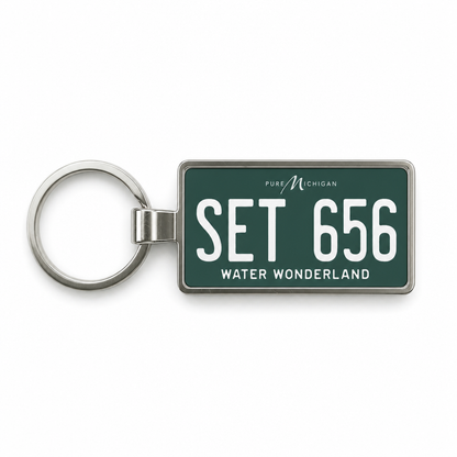 Michigan SET 656 license plate keychain white_bg